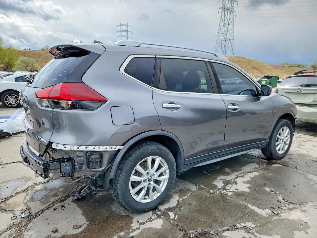 Nissan Rogue Sv