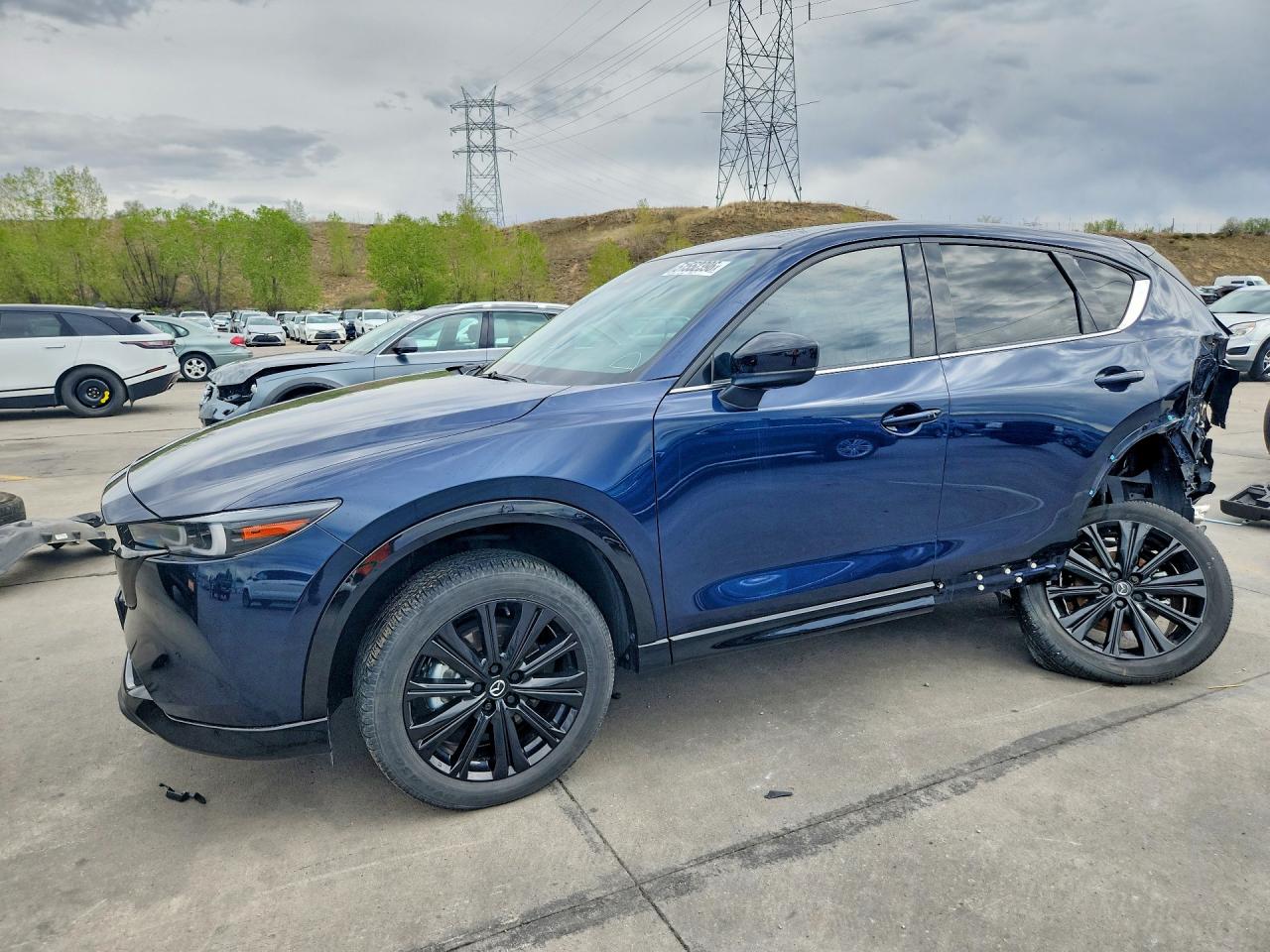 Salvage Mazda Cx Image