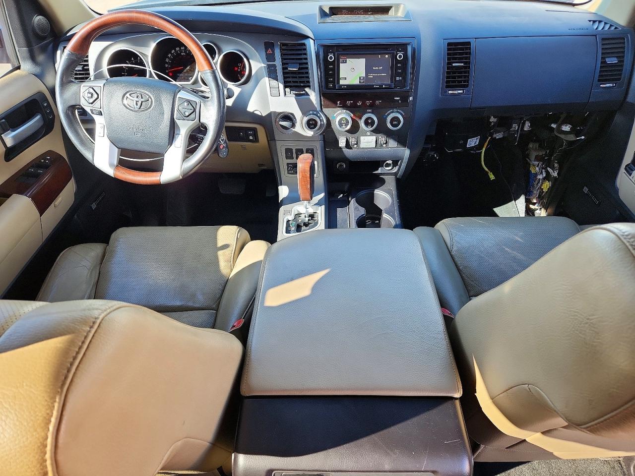 Toyota Sequoia Platinum