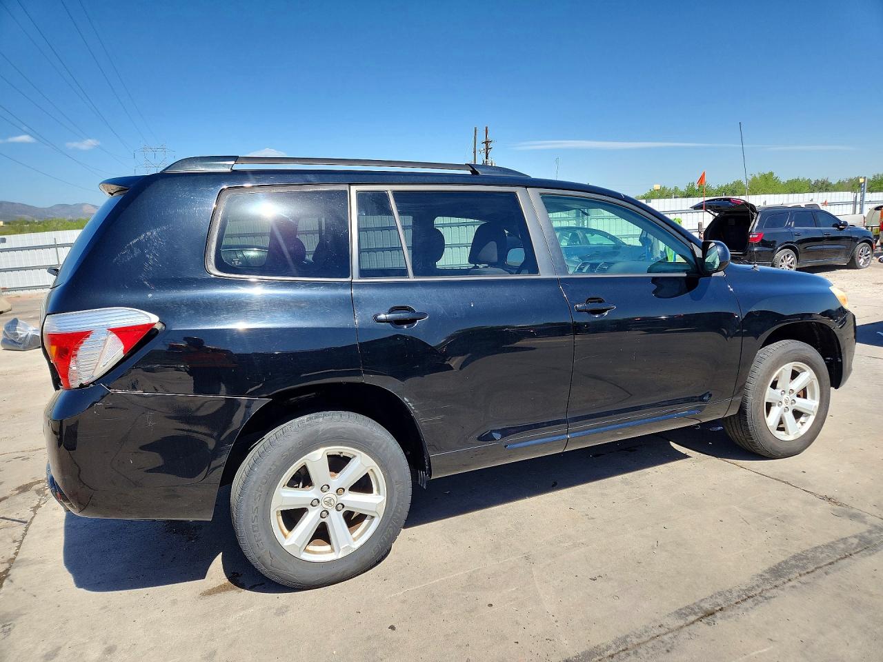 Toyota Highlander Base