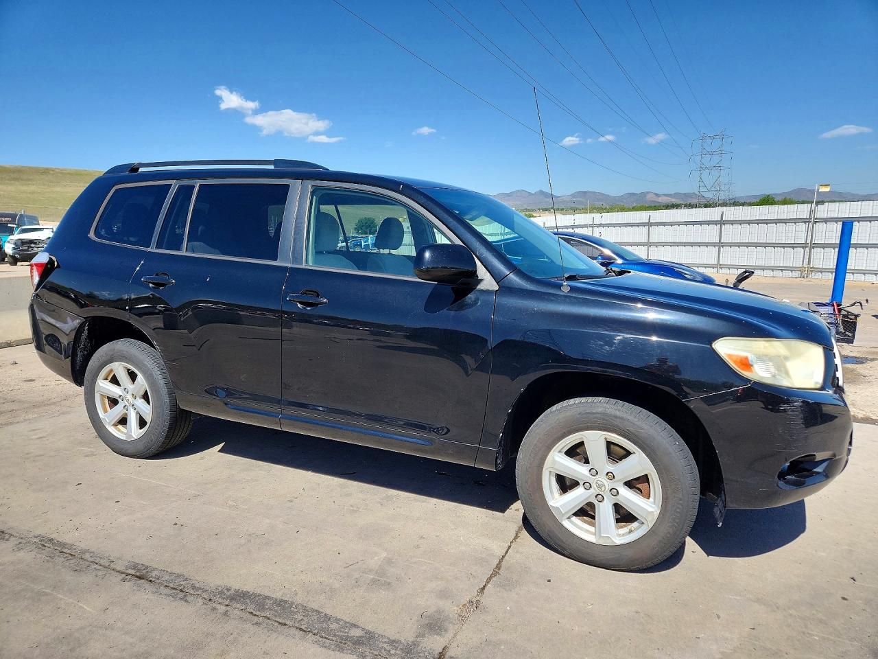 Toyota Highlander Base