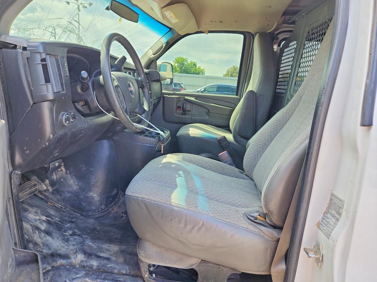 GMC Savana G2500