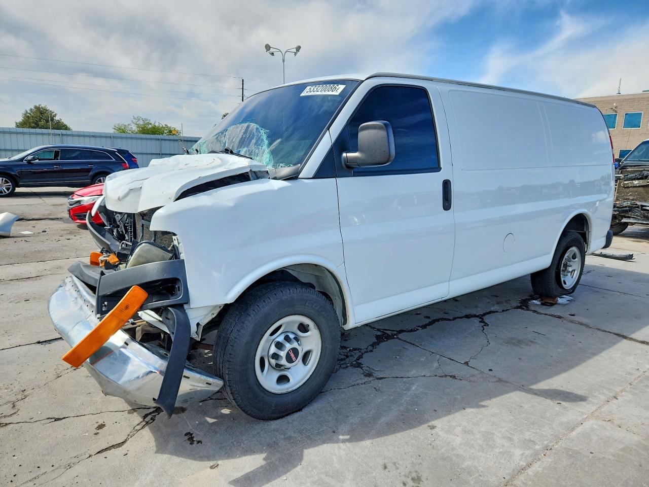 Salvage GMC Savana Image