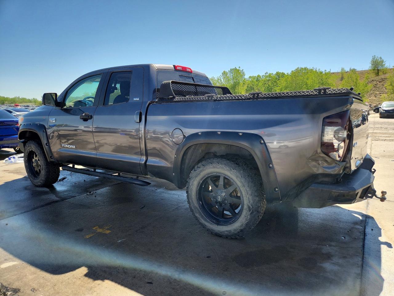 Toyota Tundra Sr5
