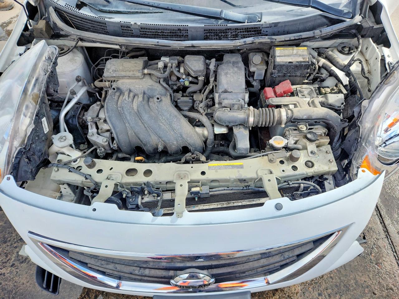 Nissan Versa 1.6 S