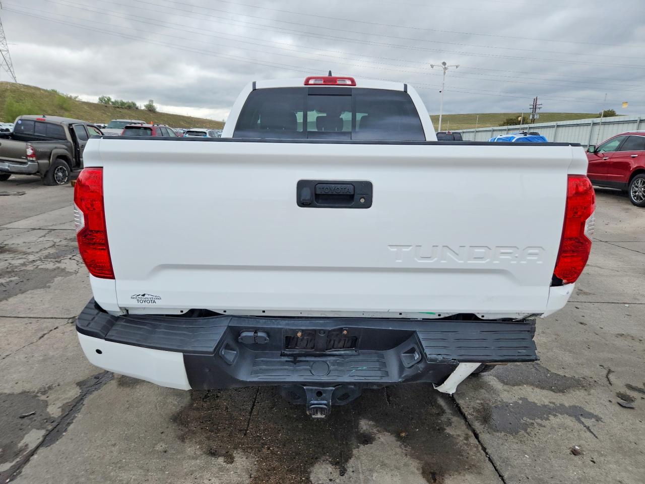 Toyota Tundra Double Cab Limited