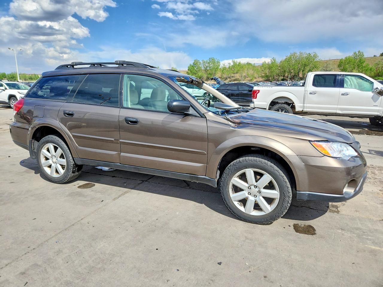 Subaru Outback 2.5i