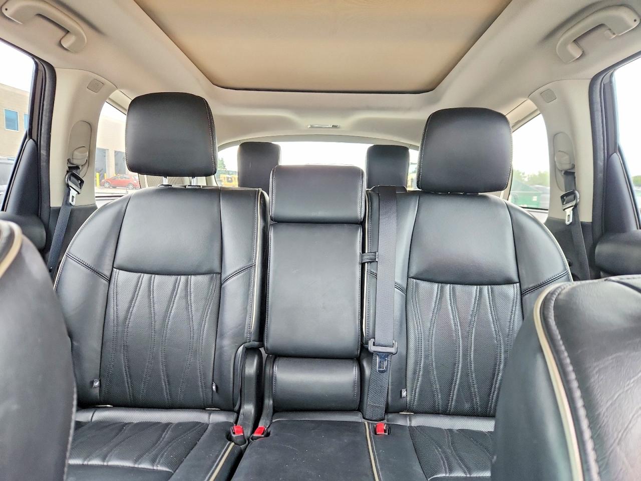 INFINITI Qx Base