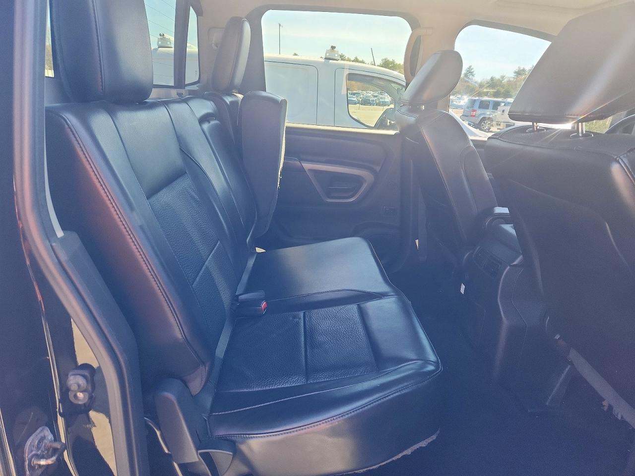 Nissan Titan Sl