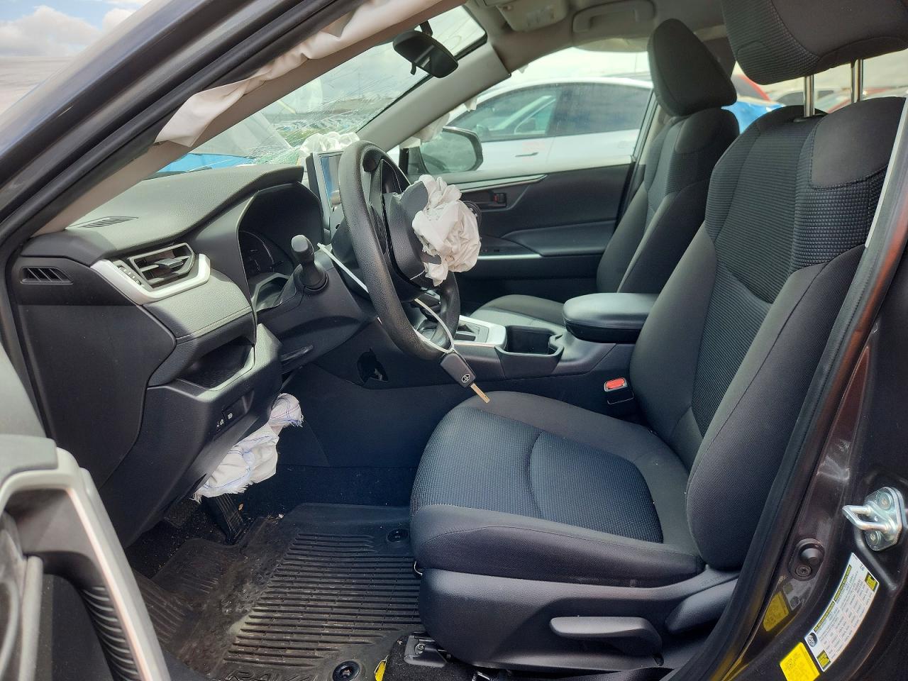 Toyota RAV4 Le