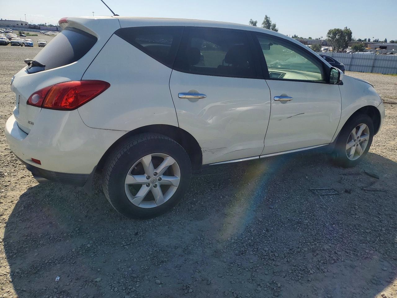 Nissan Murano S