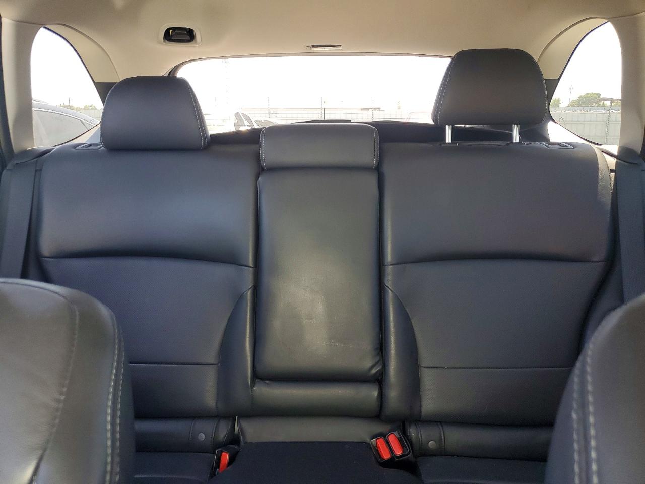 Subaru Outback 3.6r Limited