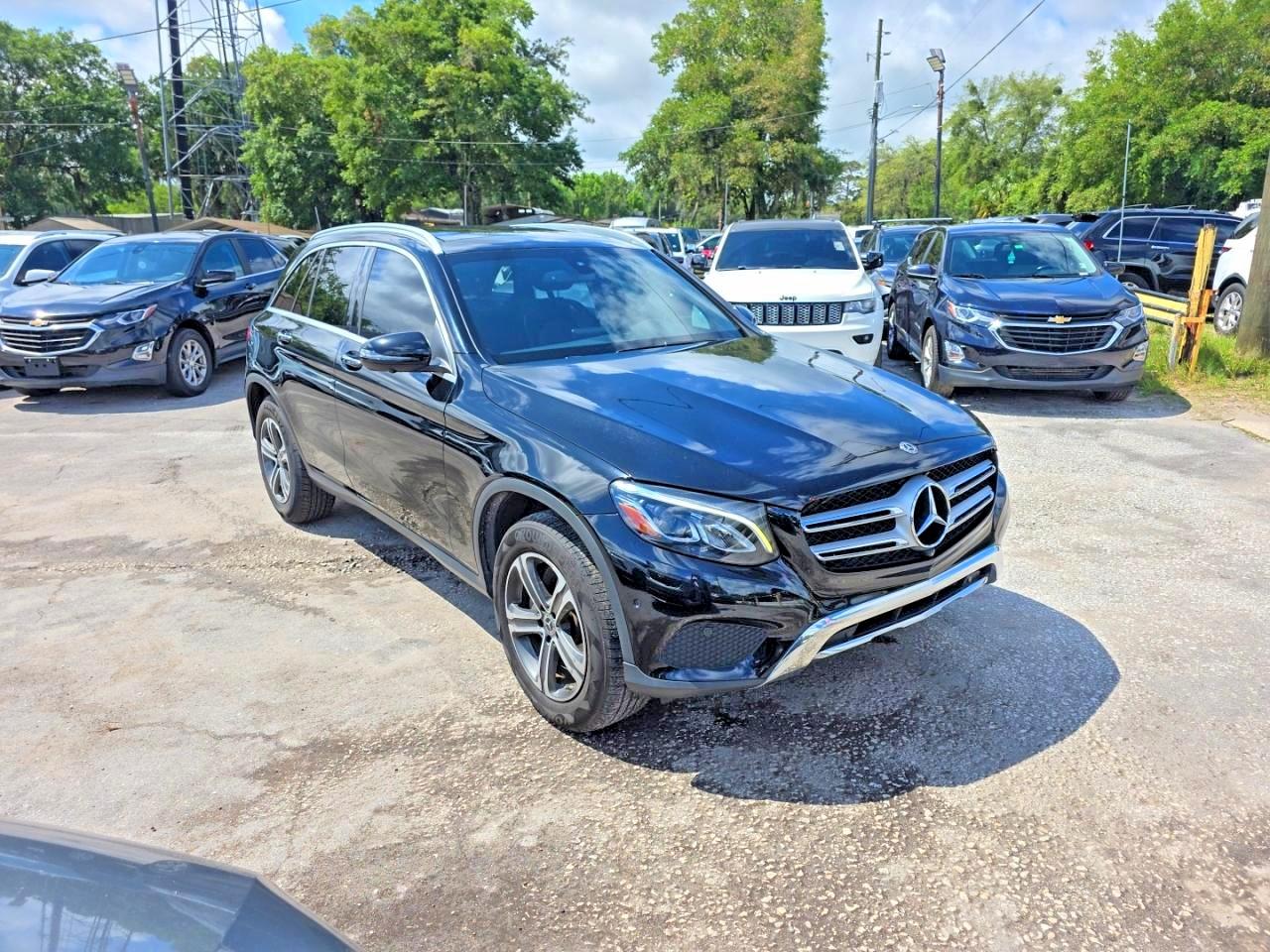 Salvage Mercedes-Benz GLC Image