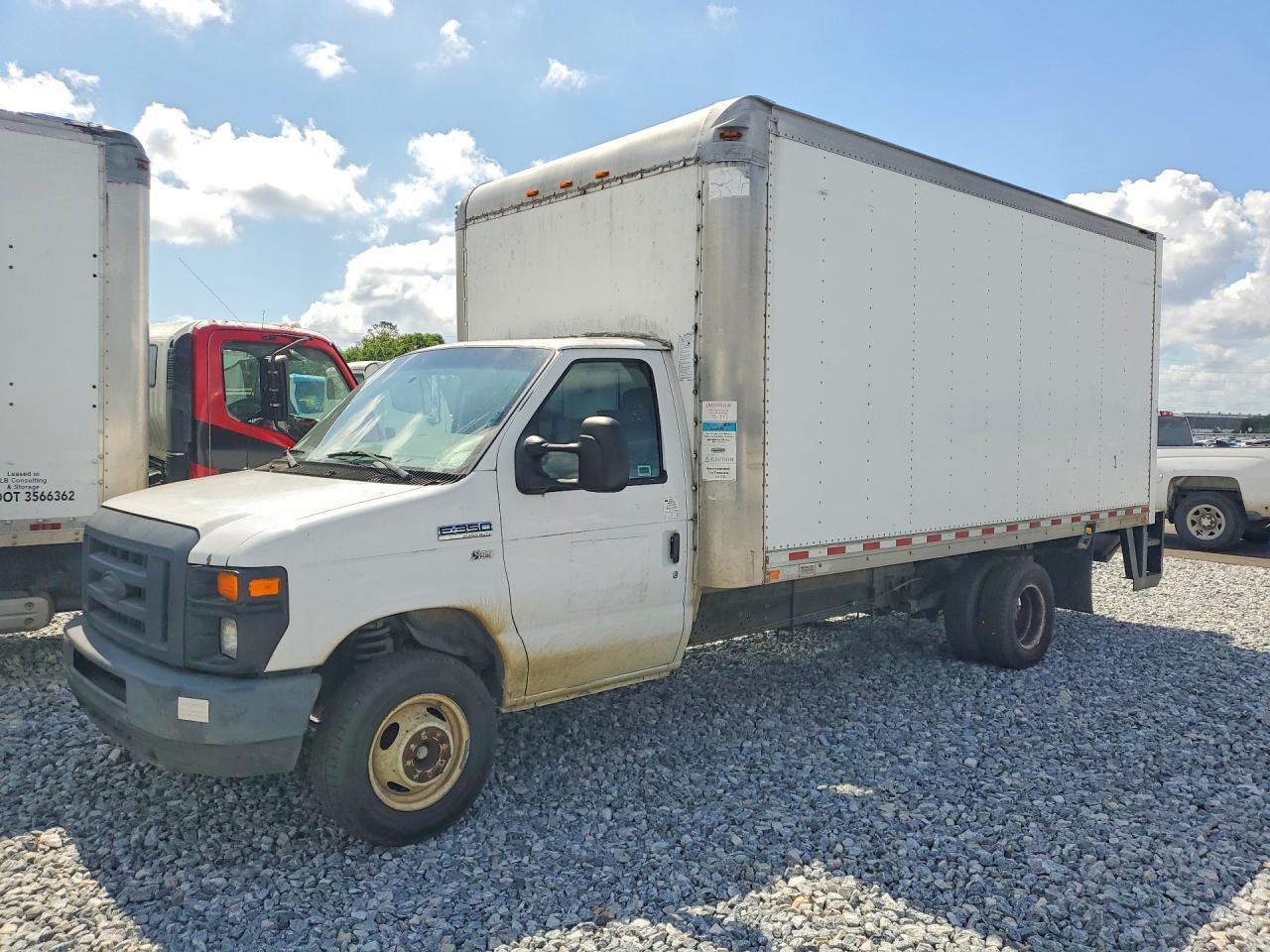 Salvage Ford Econoline Image