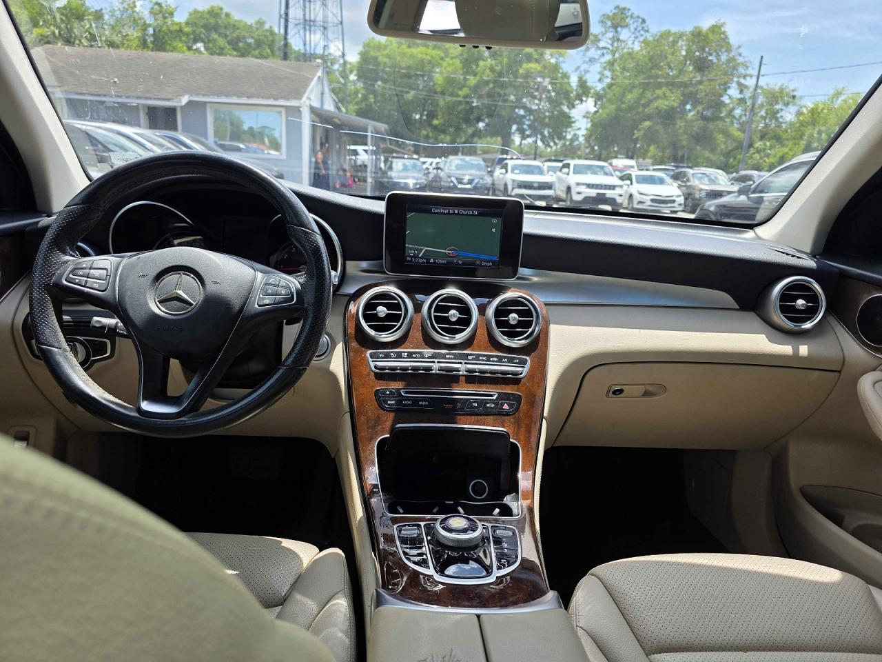 Mercedes-Benz GLC 300