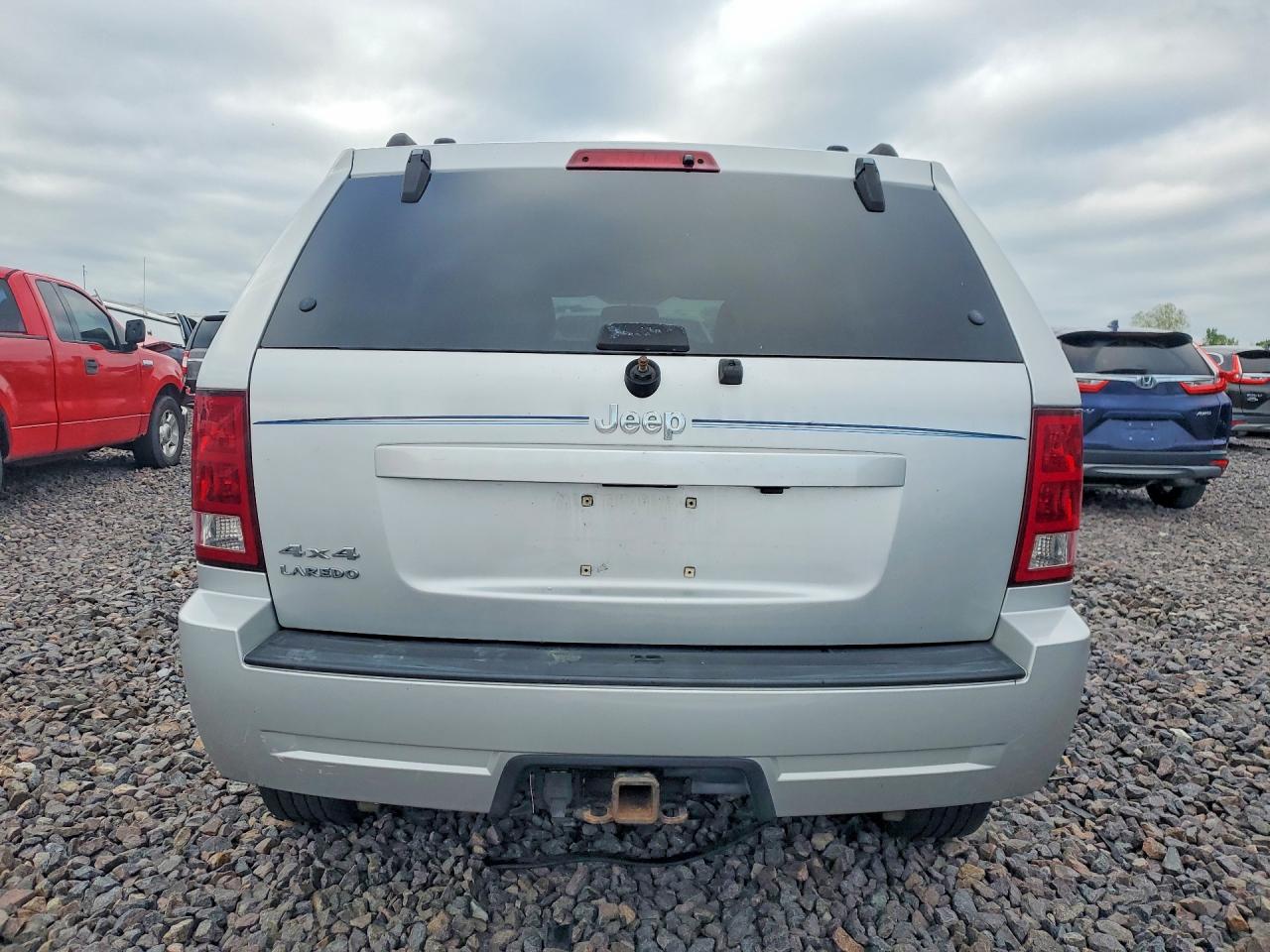 Jeep Grand Cherokee Laredo