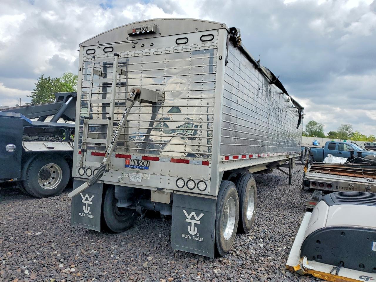 Wilson Hogtrailer Trlr