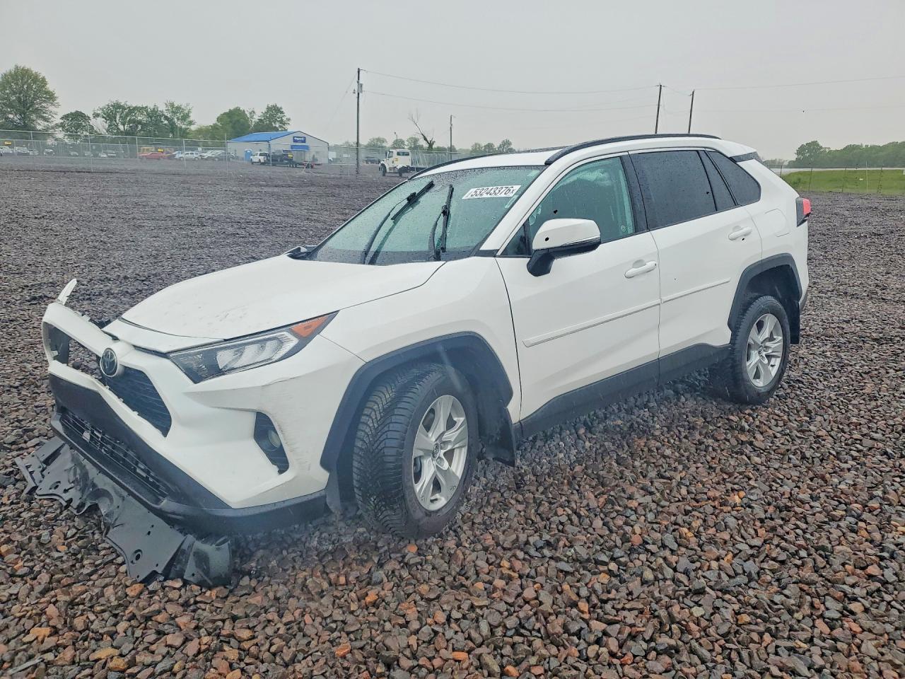 Salvage Toyota RAV4 Image