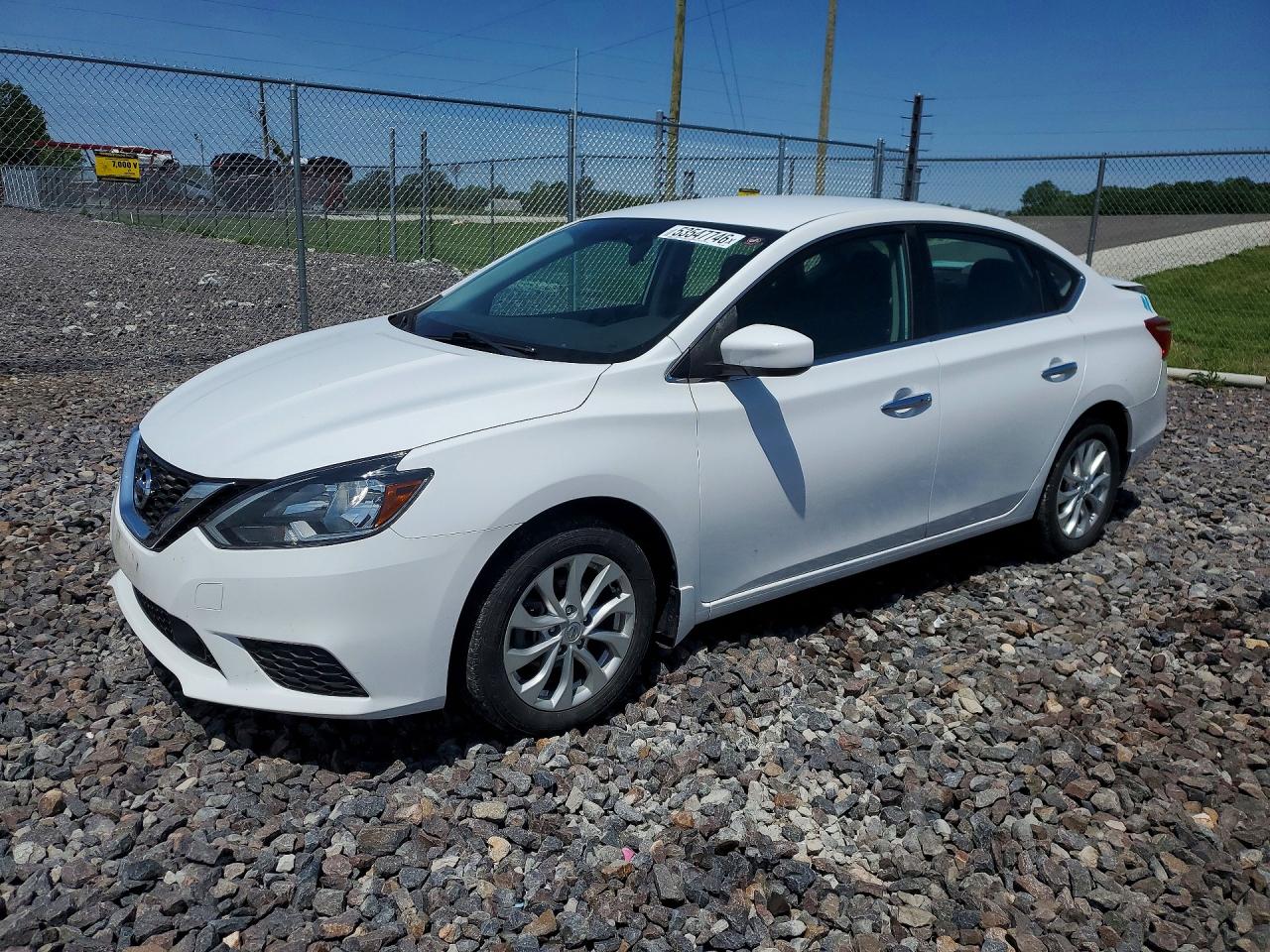 Salvage Nissan Sentra Image