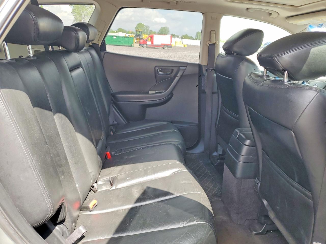 Nissan Murano S