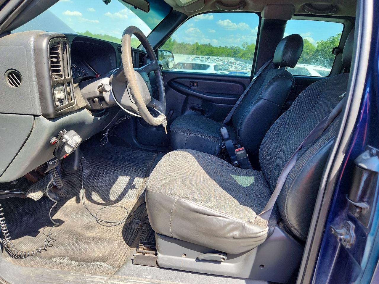 Chevrolet Silverado C1500