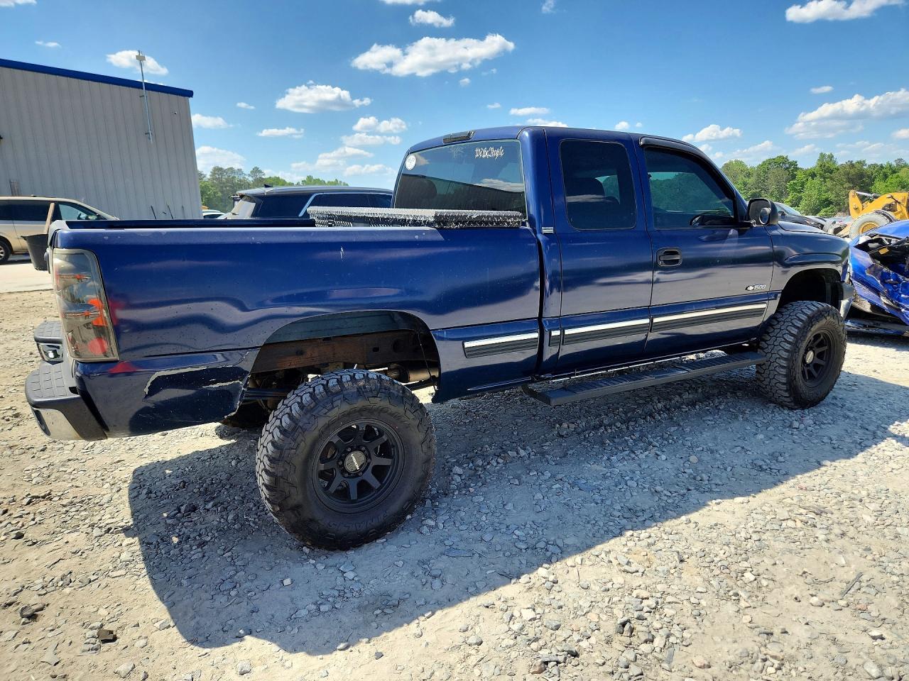 Chevrolet Silverado C1500