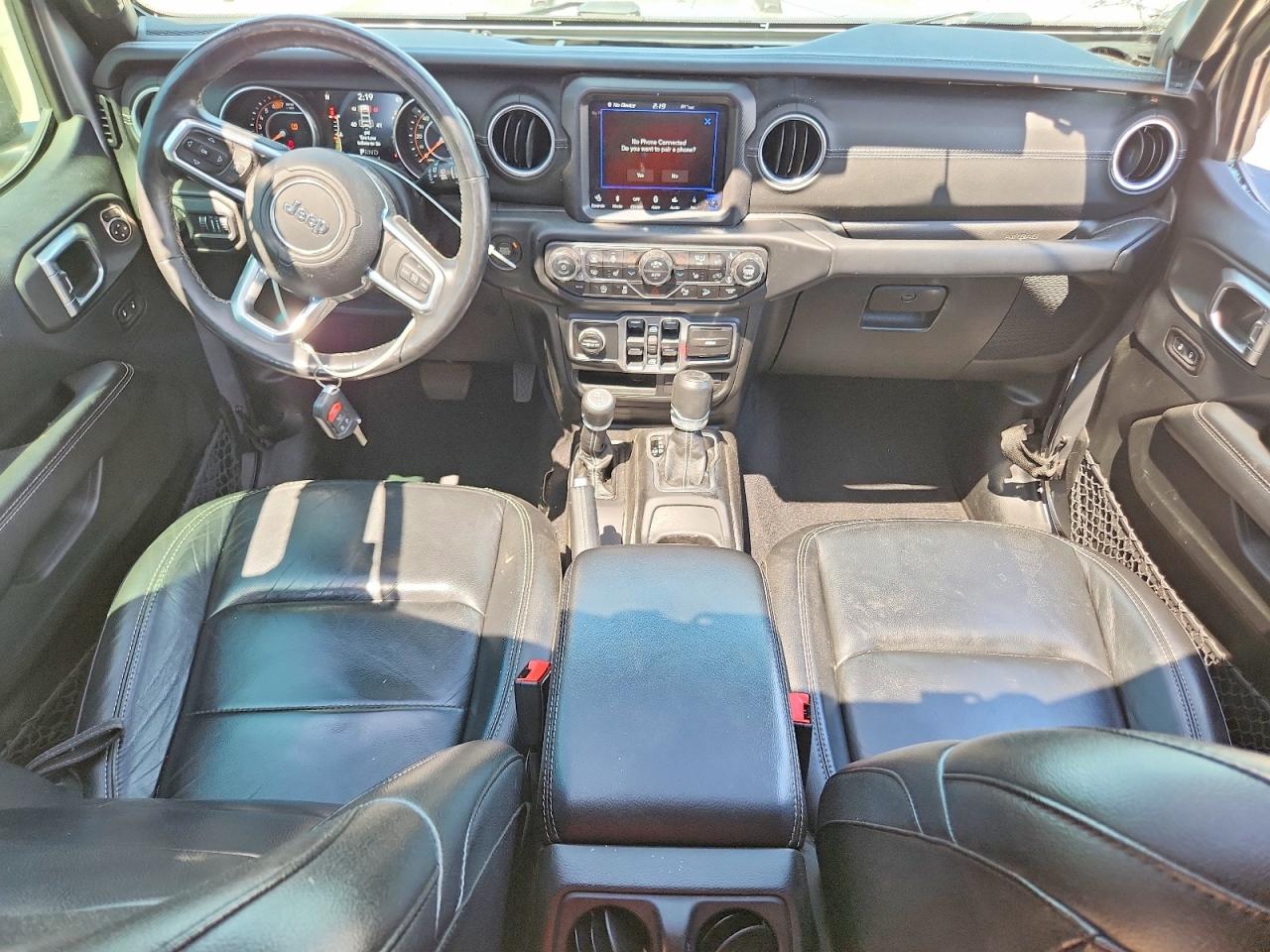 Jeep Wrangler Sahara