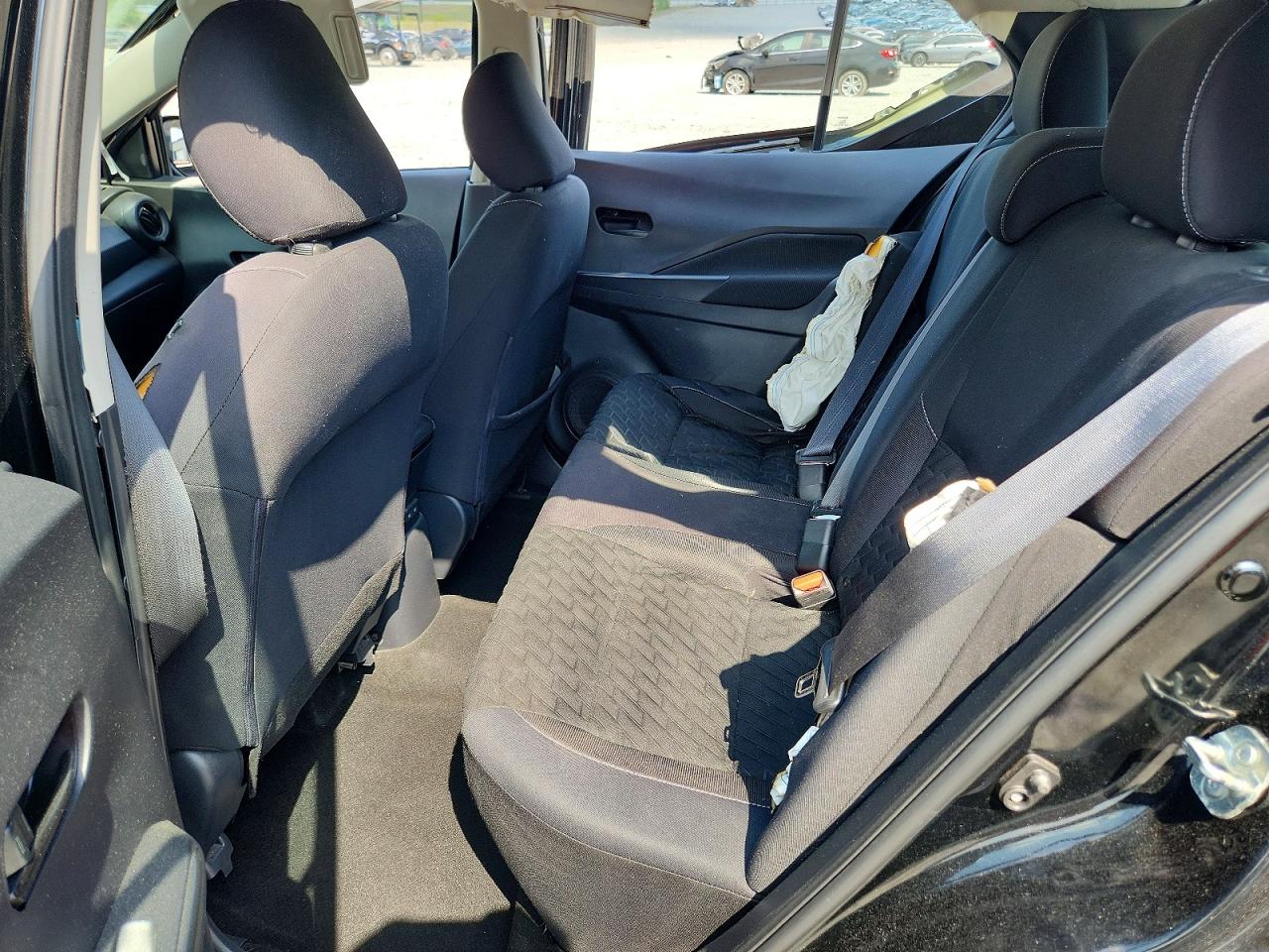 Nissan Kicks S
