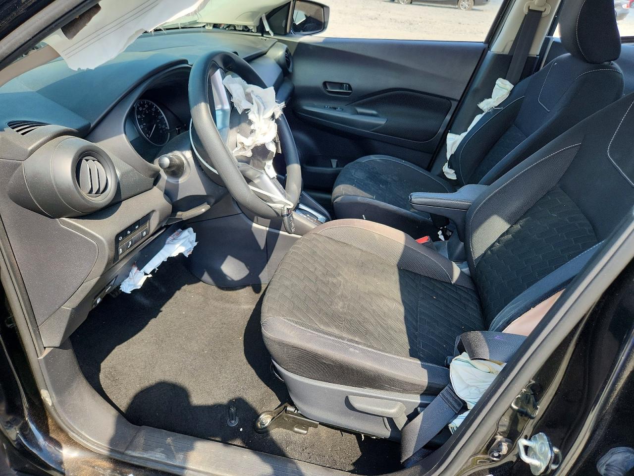 Nissan Kicks S