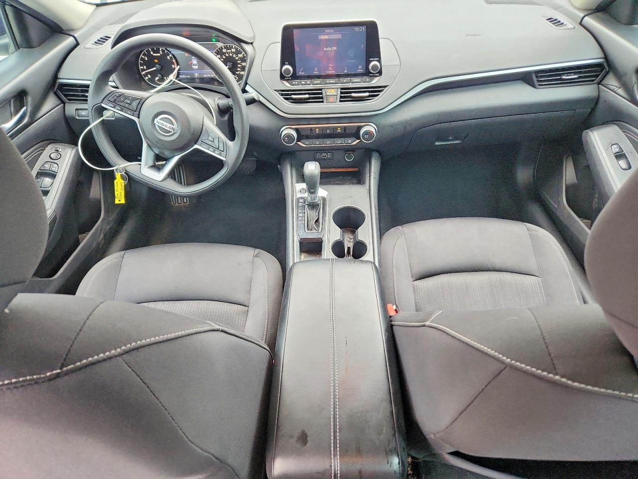Nissan Altima S