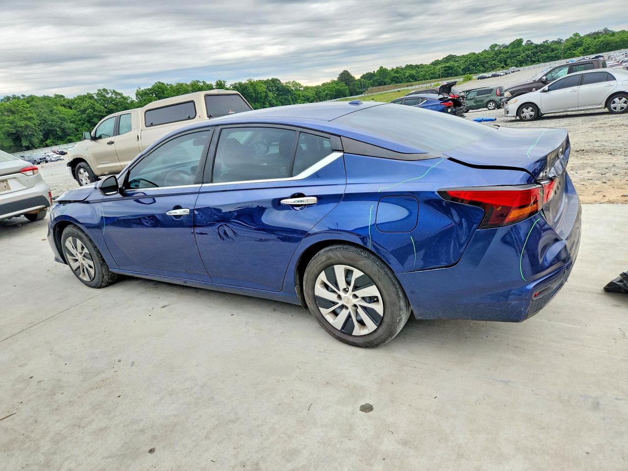 Nissan Altima S