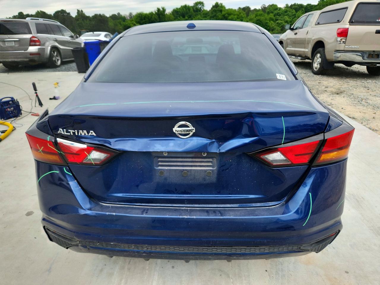 Nissan Altima S