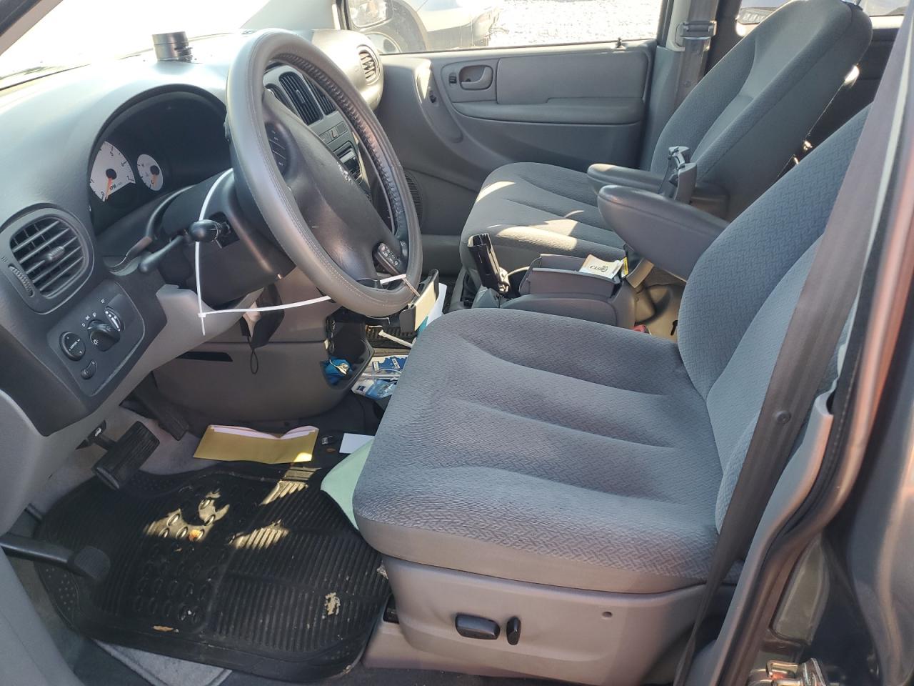 Dodge Caravan Sxt