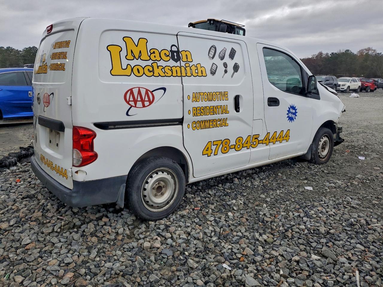 Nissan Nv S