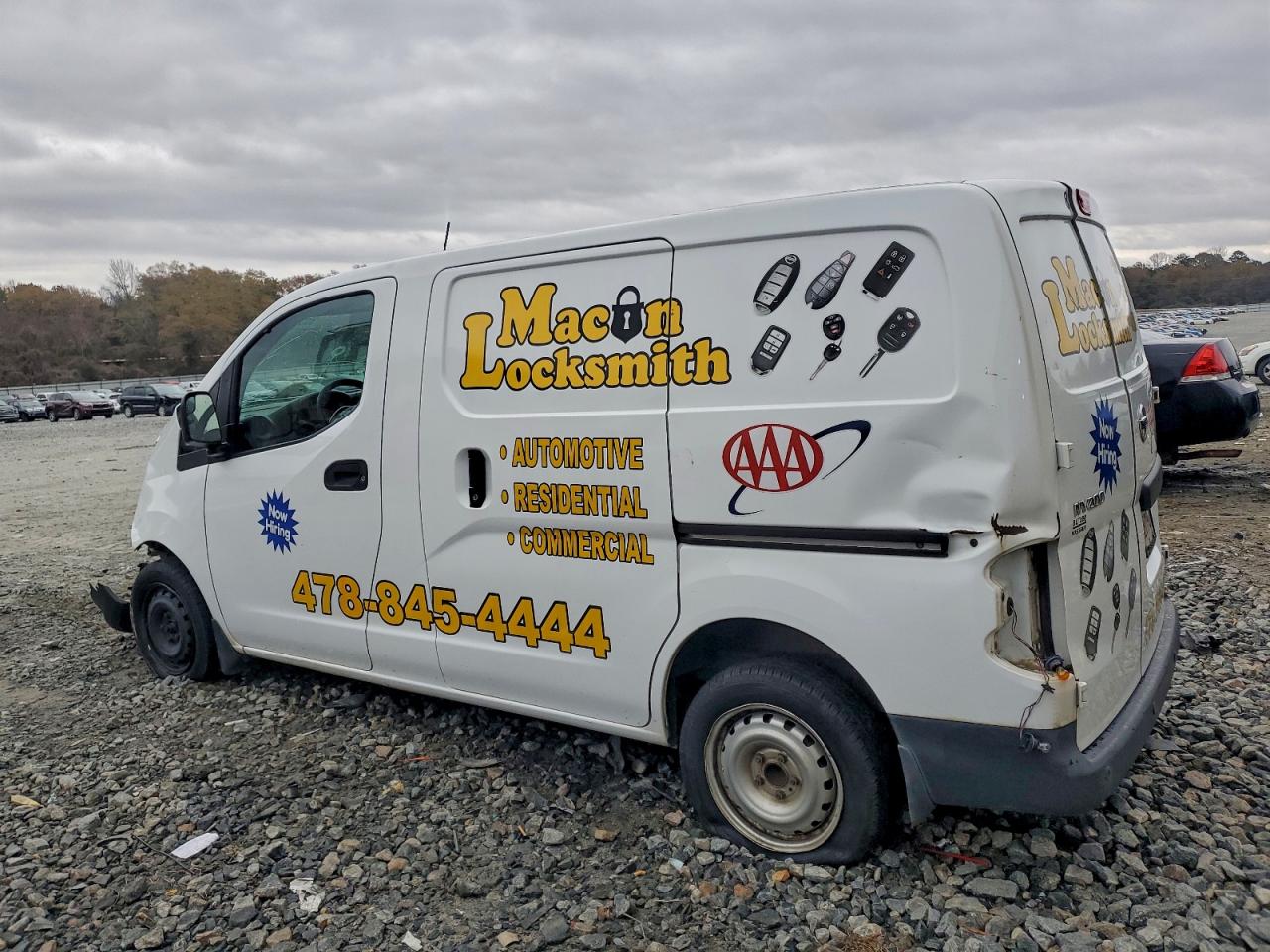 Nissan Nv S