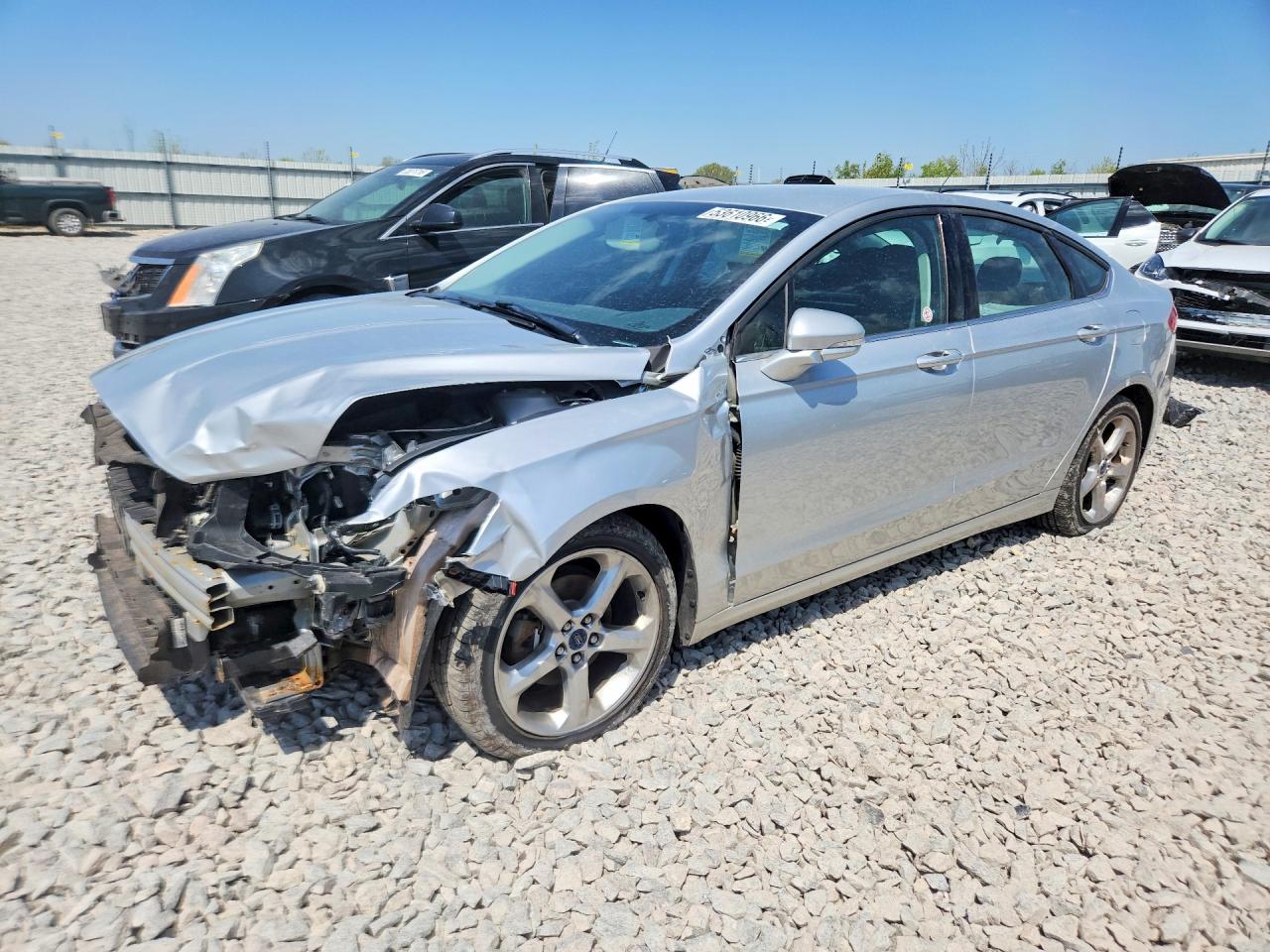 Salvage Ford Fusion Image