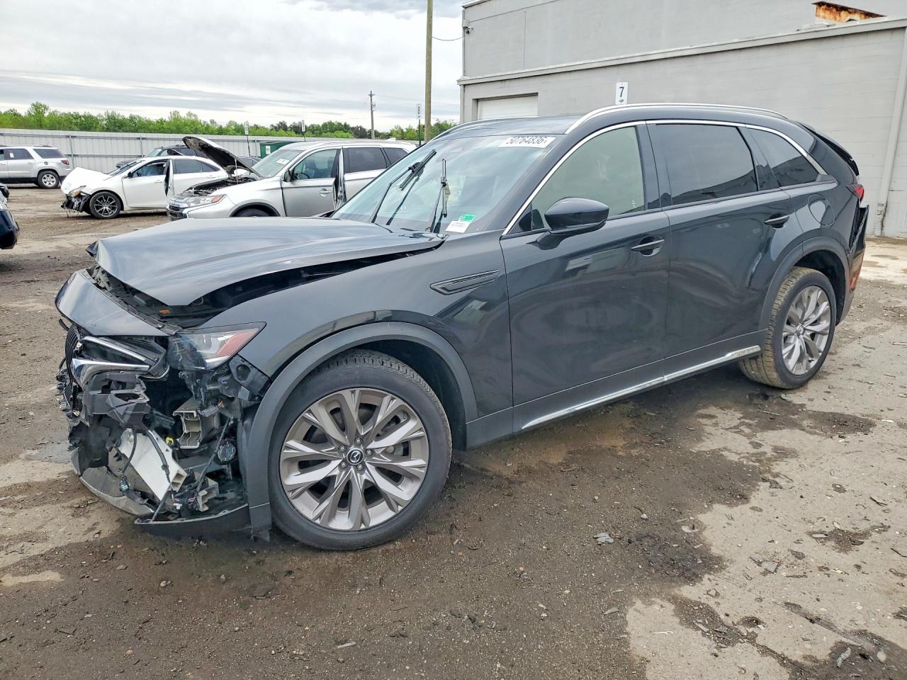 Salvage Mazda Cx Image