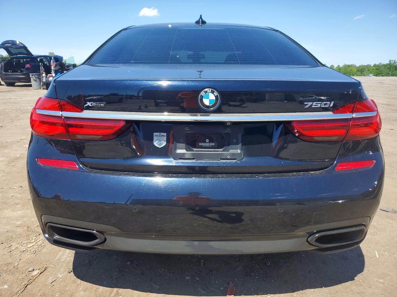BMW 7 Series Xi