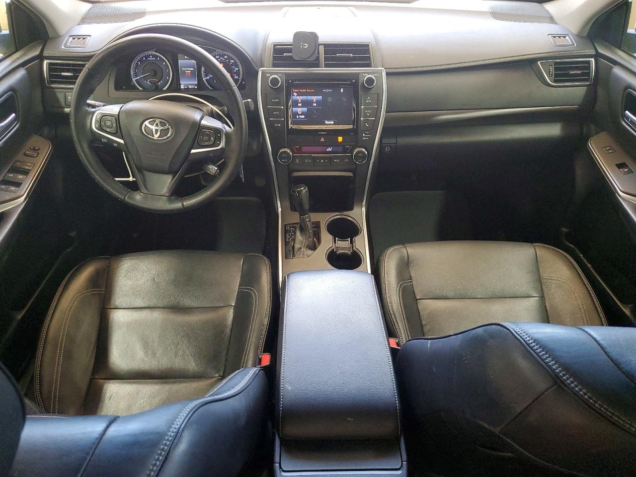 Toyota Camry Xle