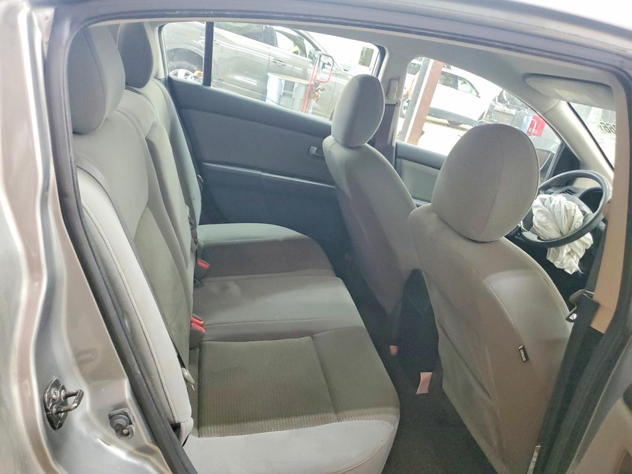 Nissan Sentra 2.0