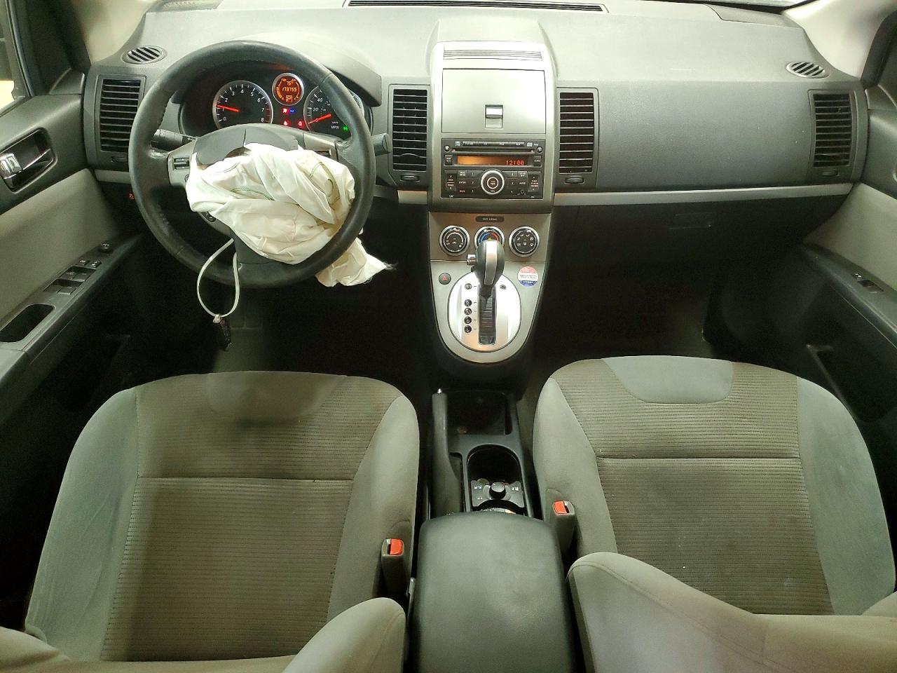 Nissan Sentra 2.0