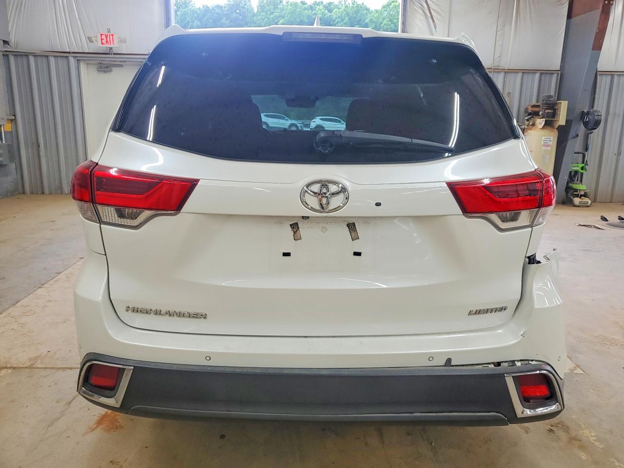 Toyota Highlander Limited Platinum
