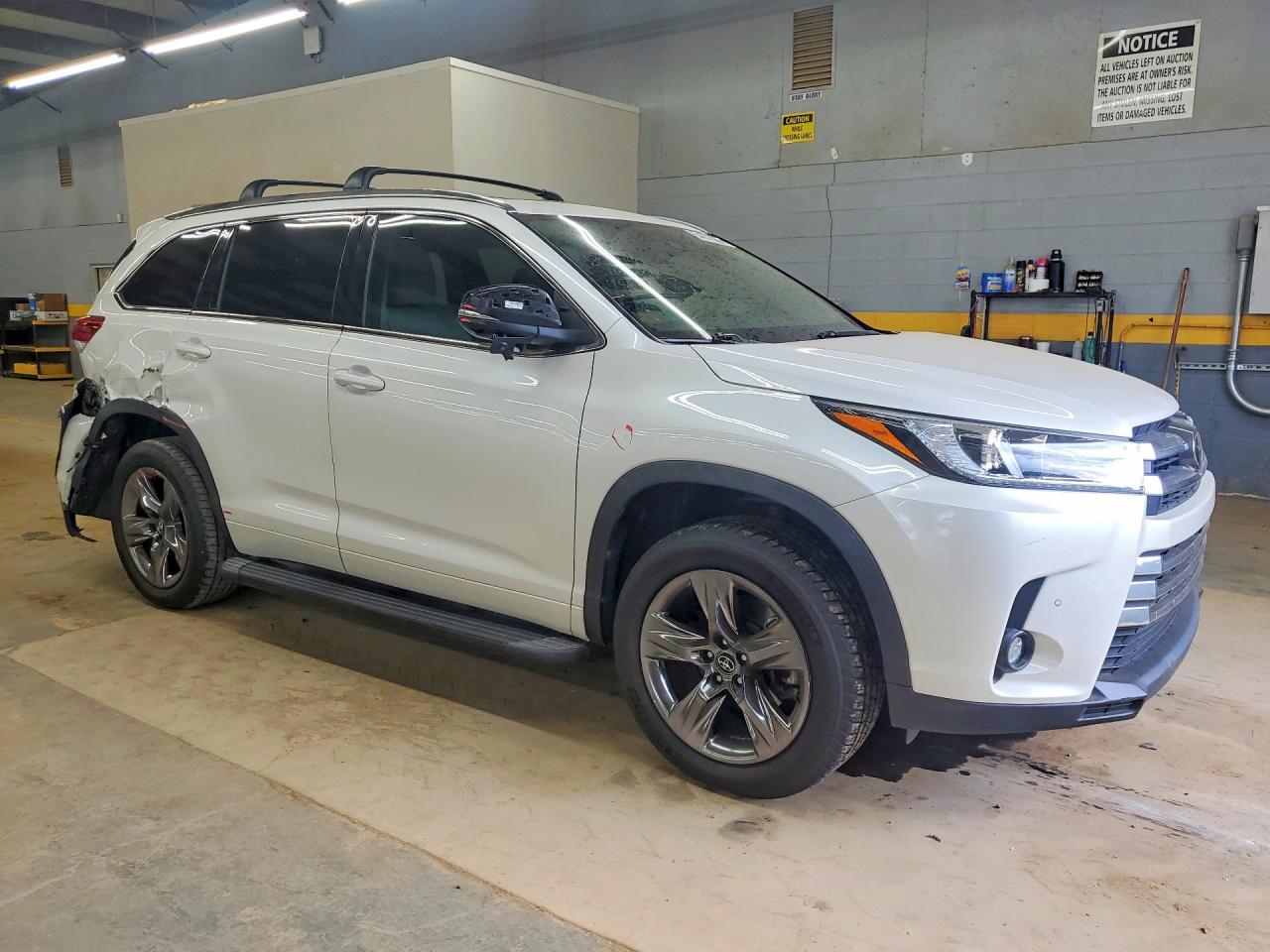 Toyota Highlander Limited Platinum