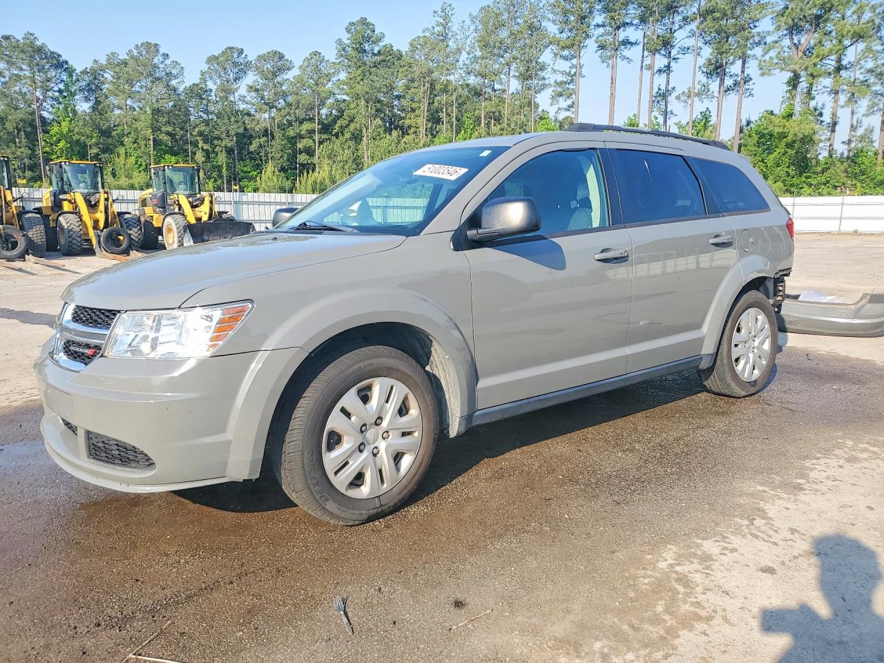 Salvage Dodge Journey Image