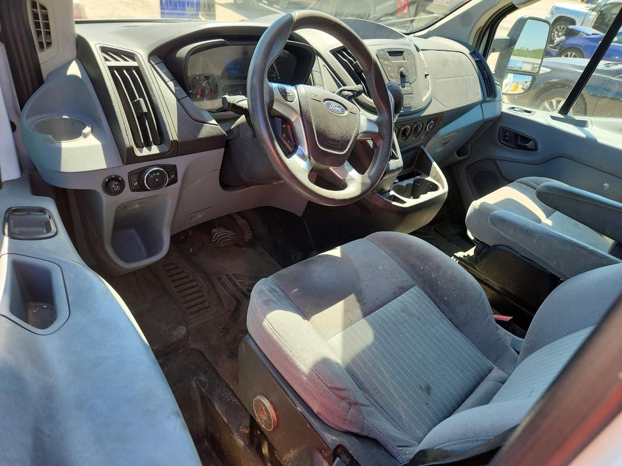 Ford Transit T-250