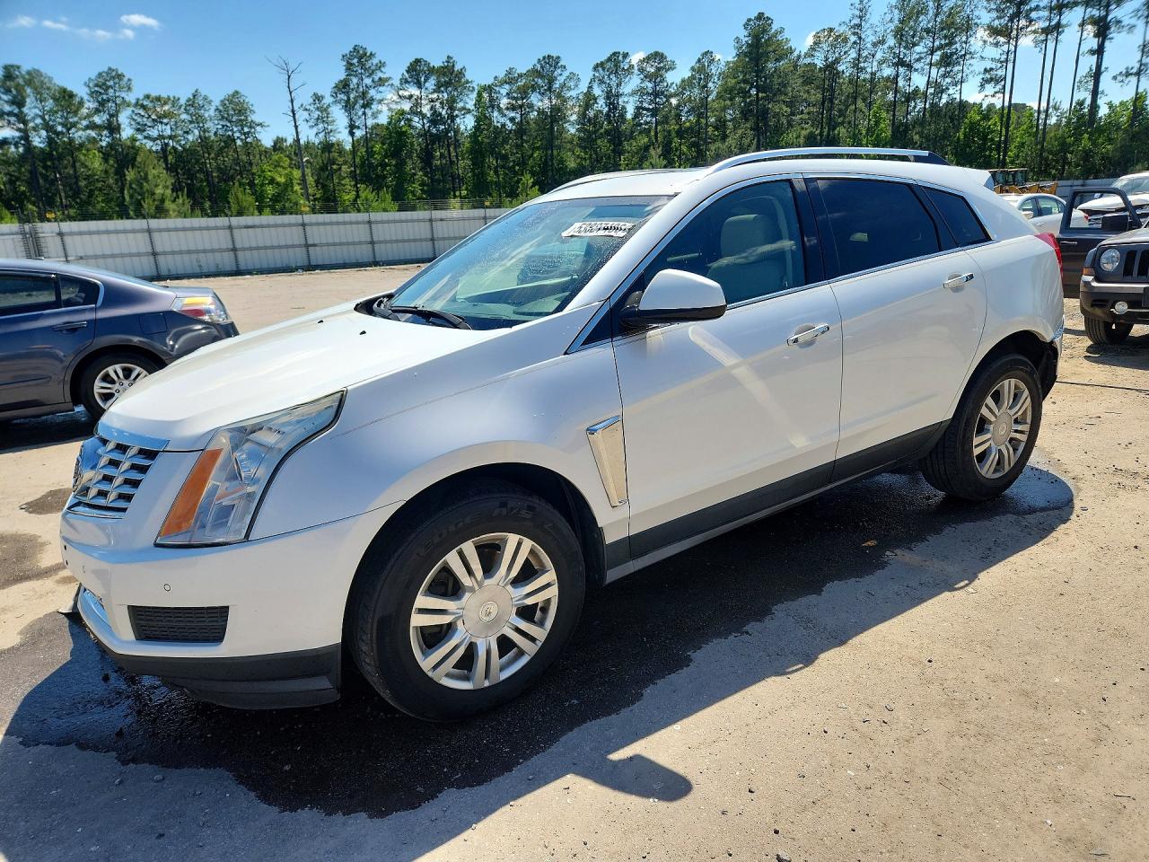 Salvage Cadillac SRX Image