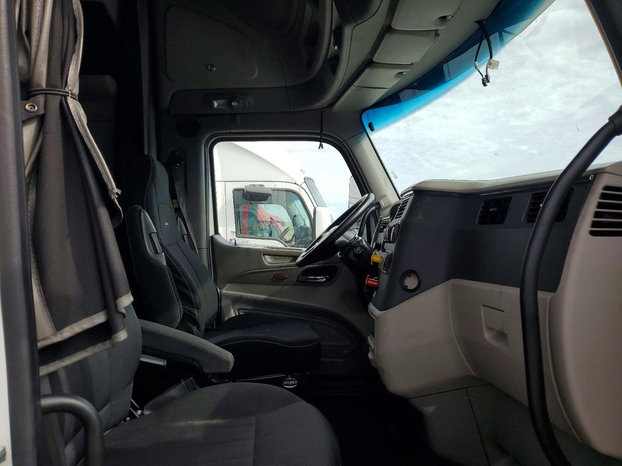Peterbilt 579