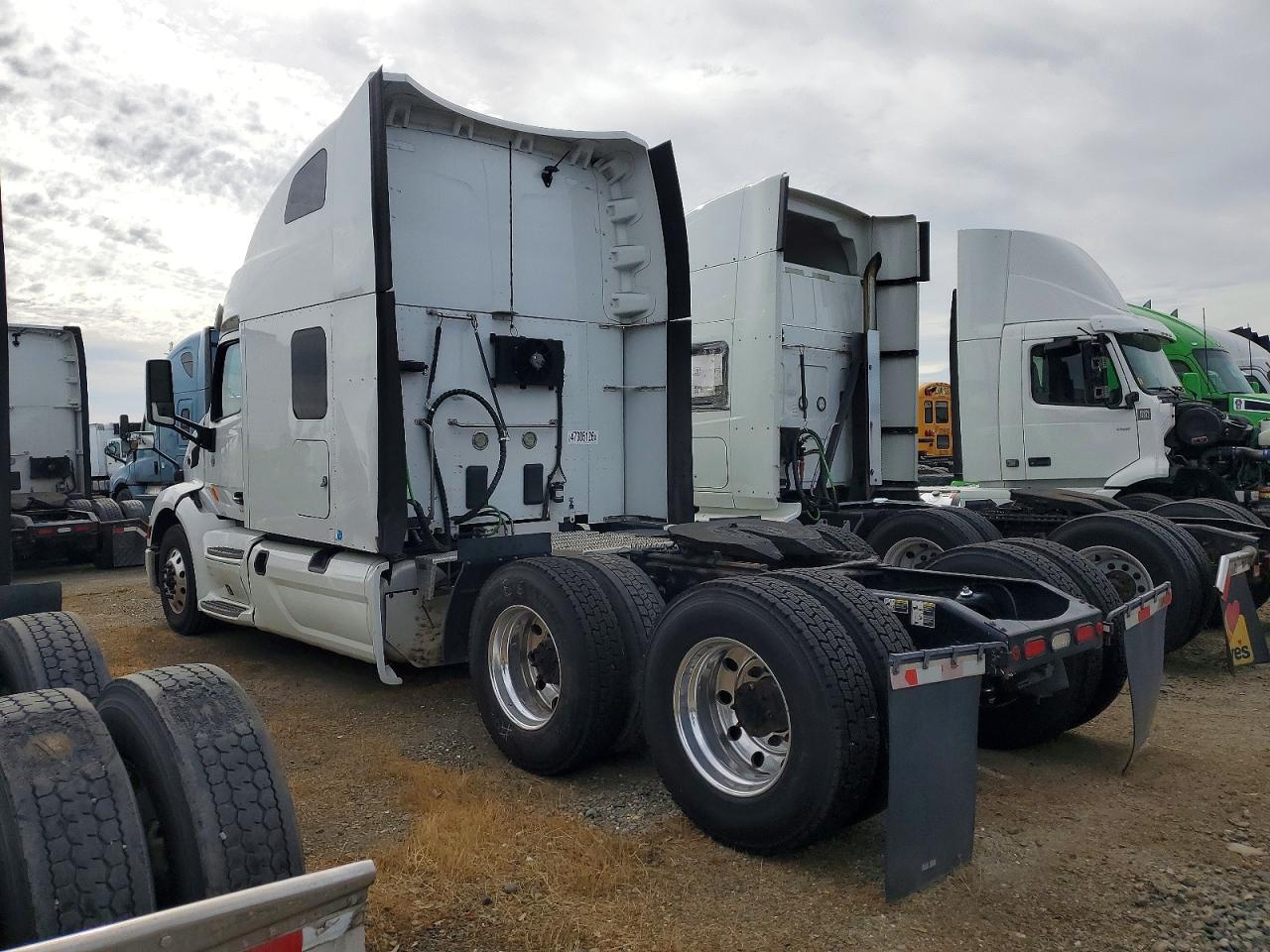 Peterbilt 579