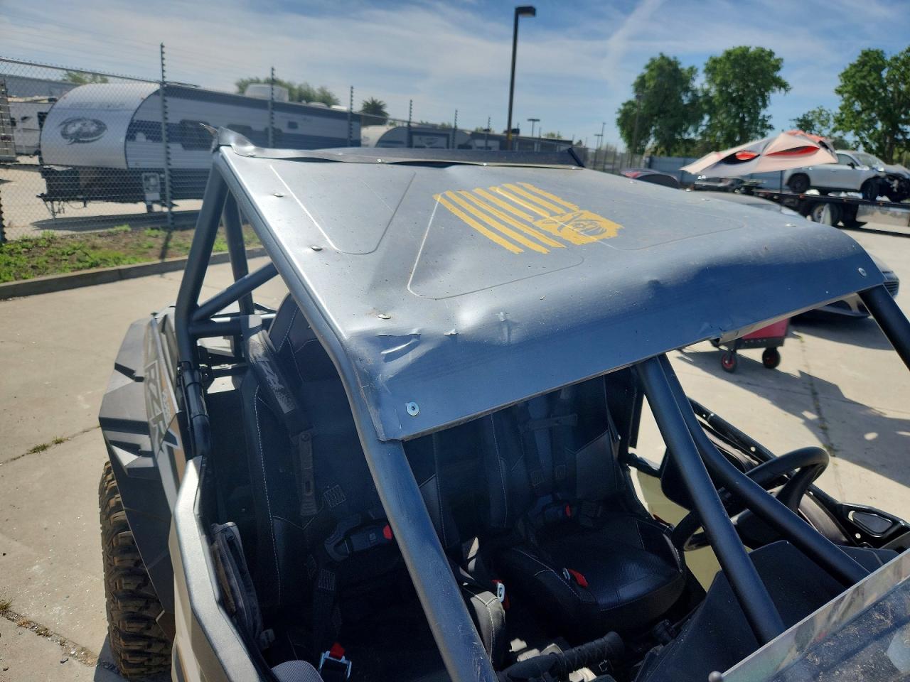 Polaris RZR
