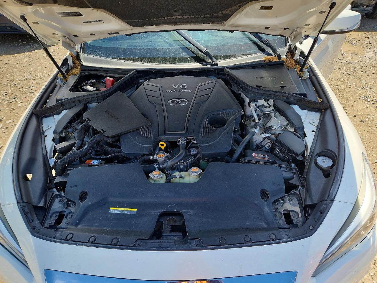 INFINITI Q50 3.0t Luxe